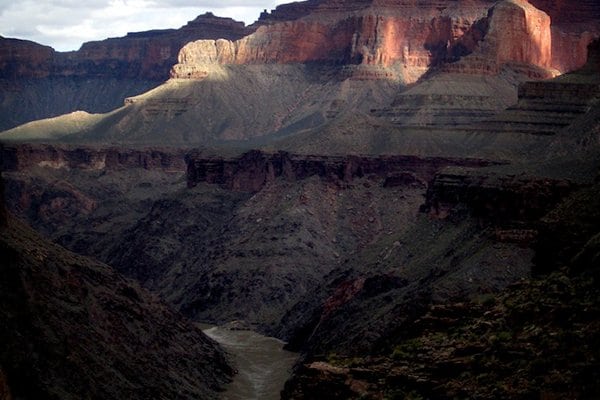grand_canyon_hike_trail